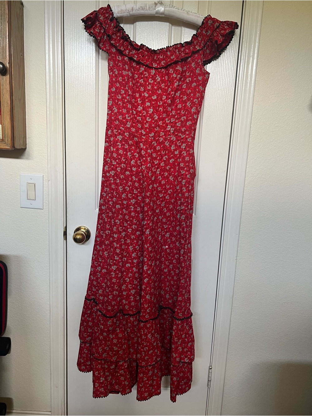 Vintage Brogan and Jennings of Dallas Red Floral Ruffle Dress